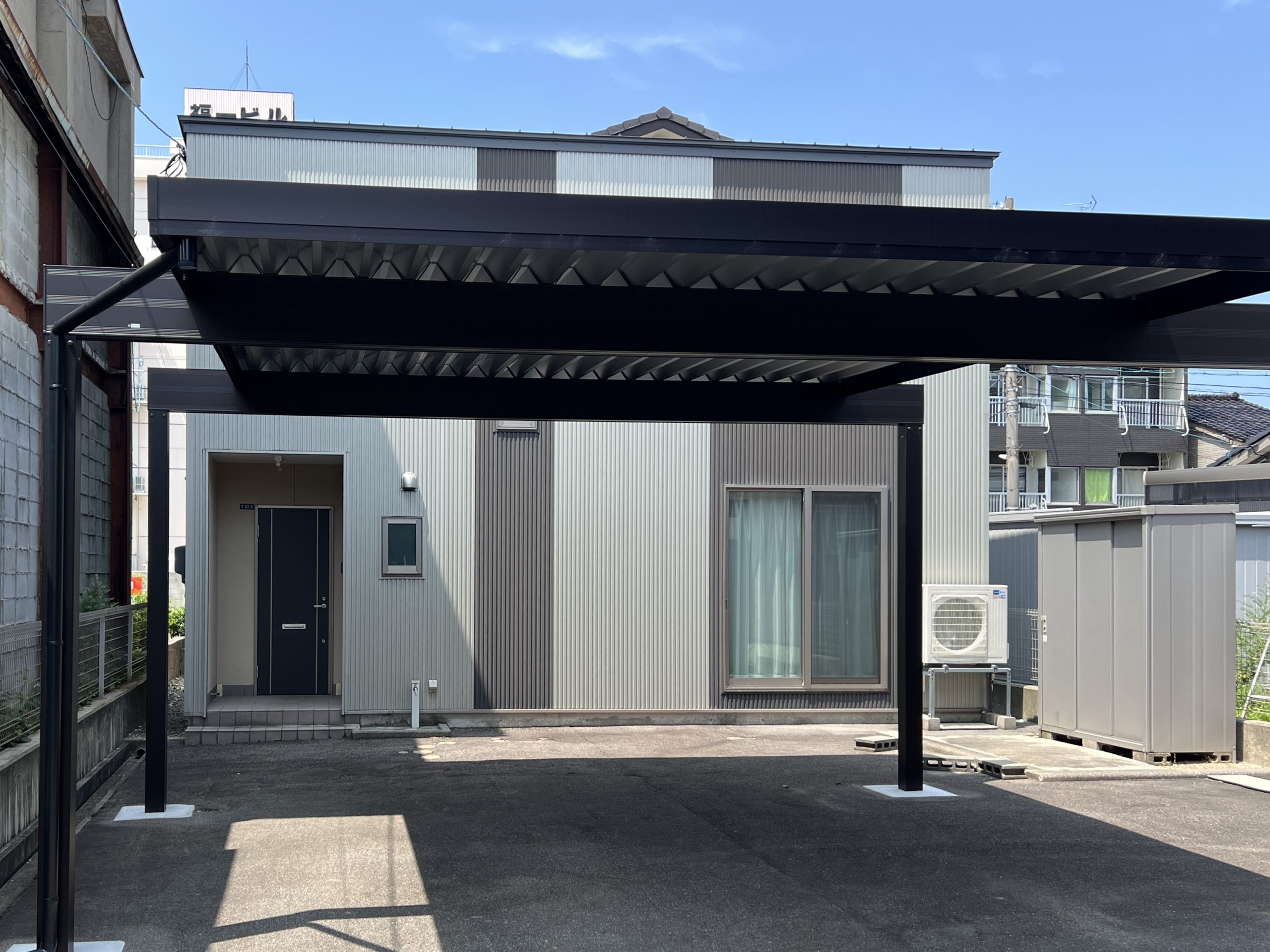 準防火地域だからこそ生まれたこの形