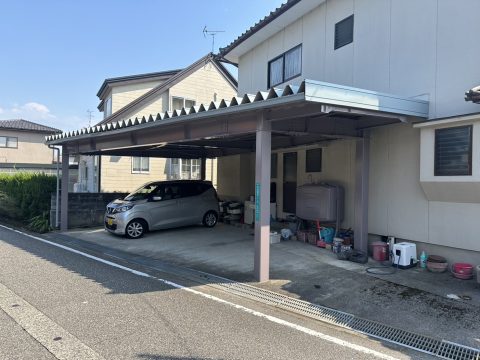 鉄骨カーポートのサビ落とし＆塗装で再生