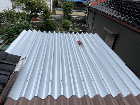 既存アルミカーポートの屋根延長