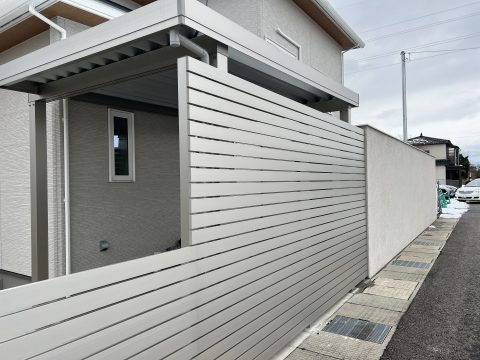 アルミカーポートを活用したオリジナル自転車小屋